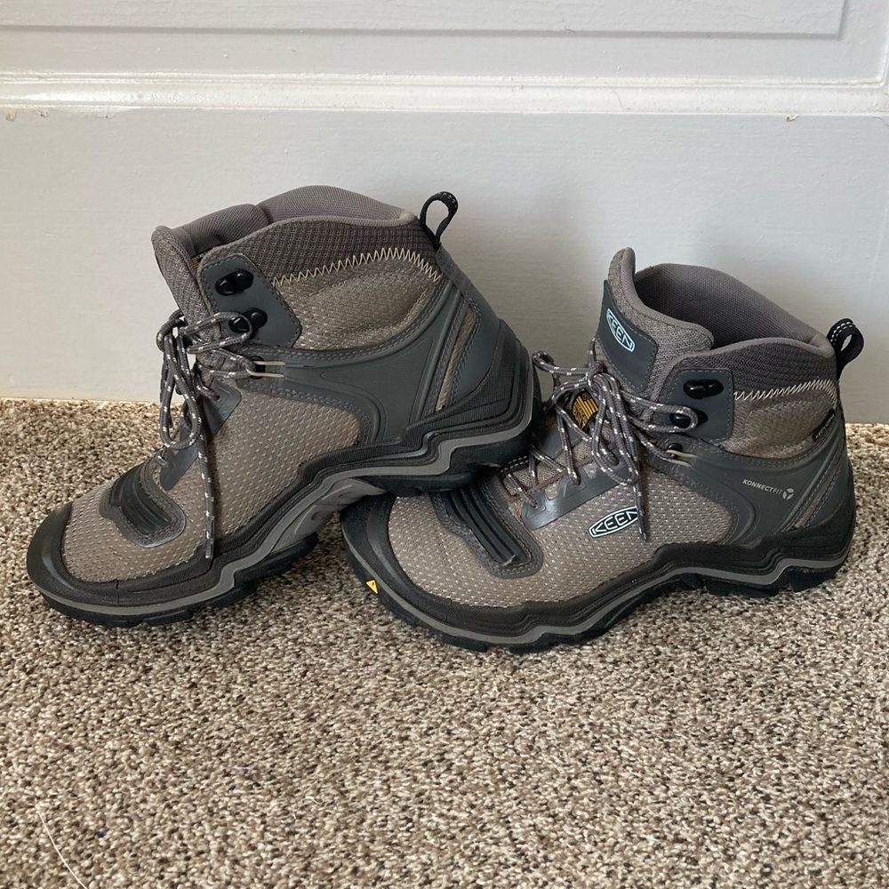 Keen Durand EVO Mid Waterproof Hiking Boots